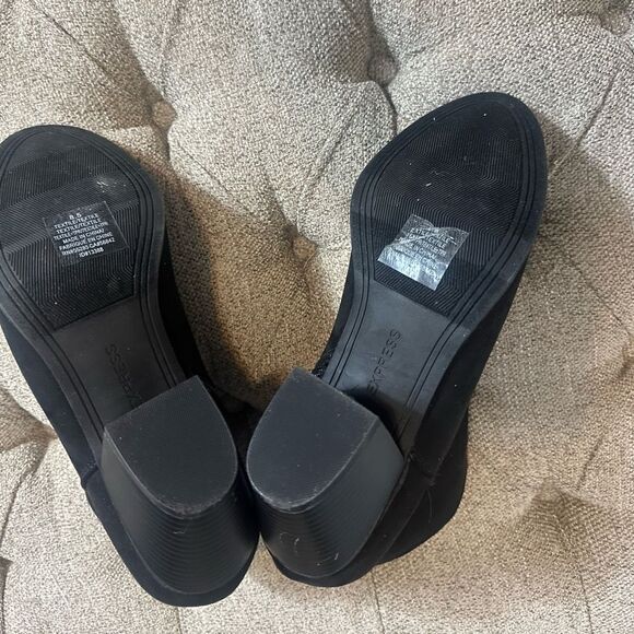 Express Faux Suede Booties - Picture 9 of 12